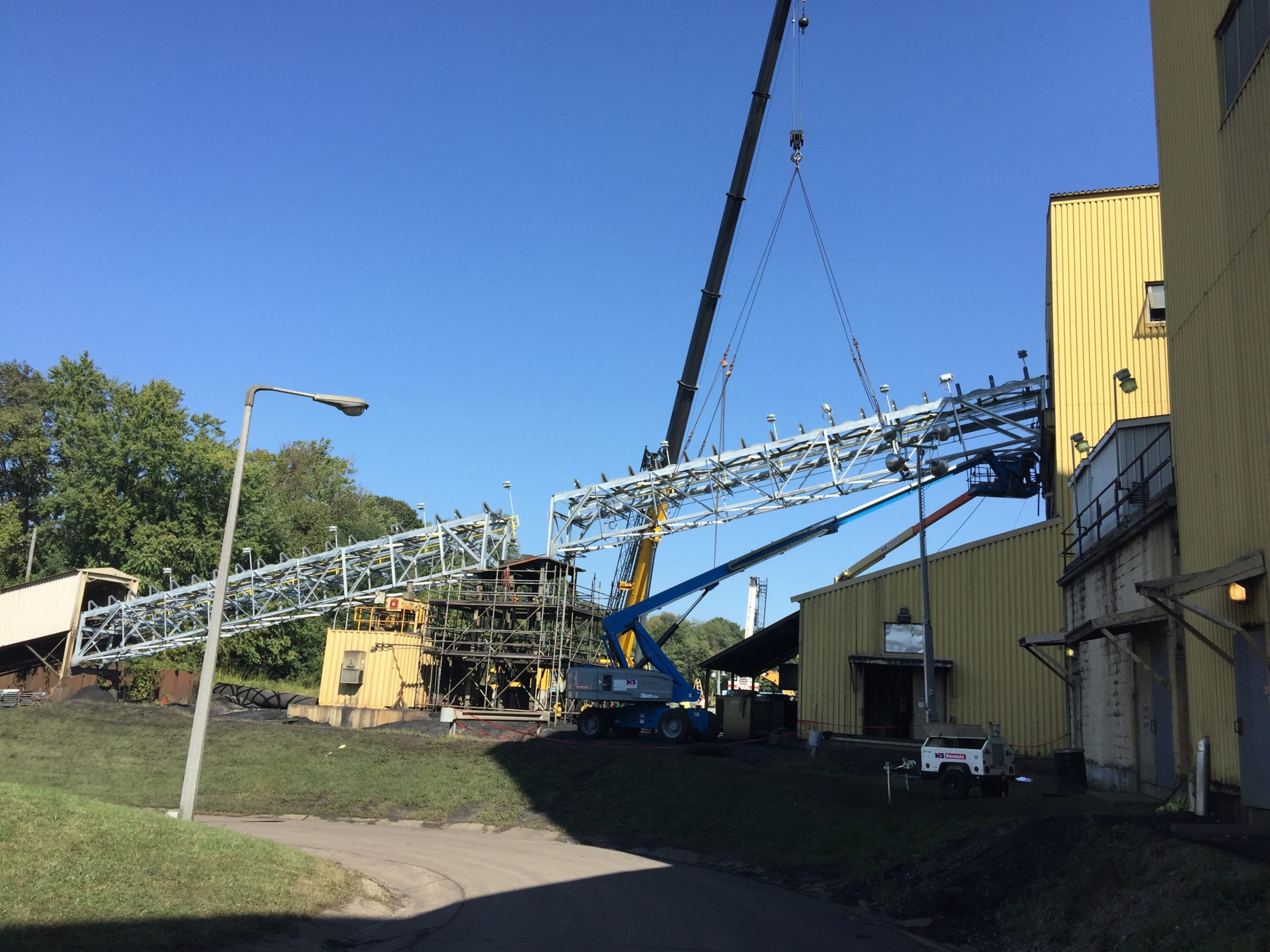 HEAVY LIFTING & RIGGING